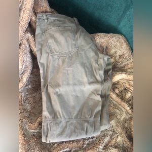 classic fit men’s lululemon pants